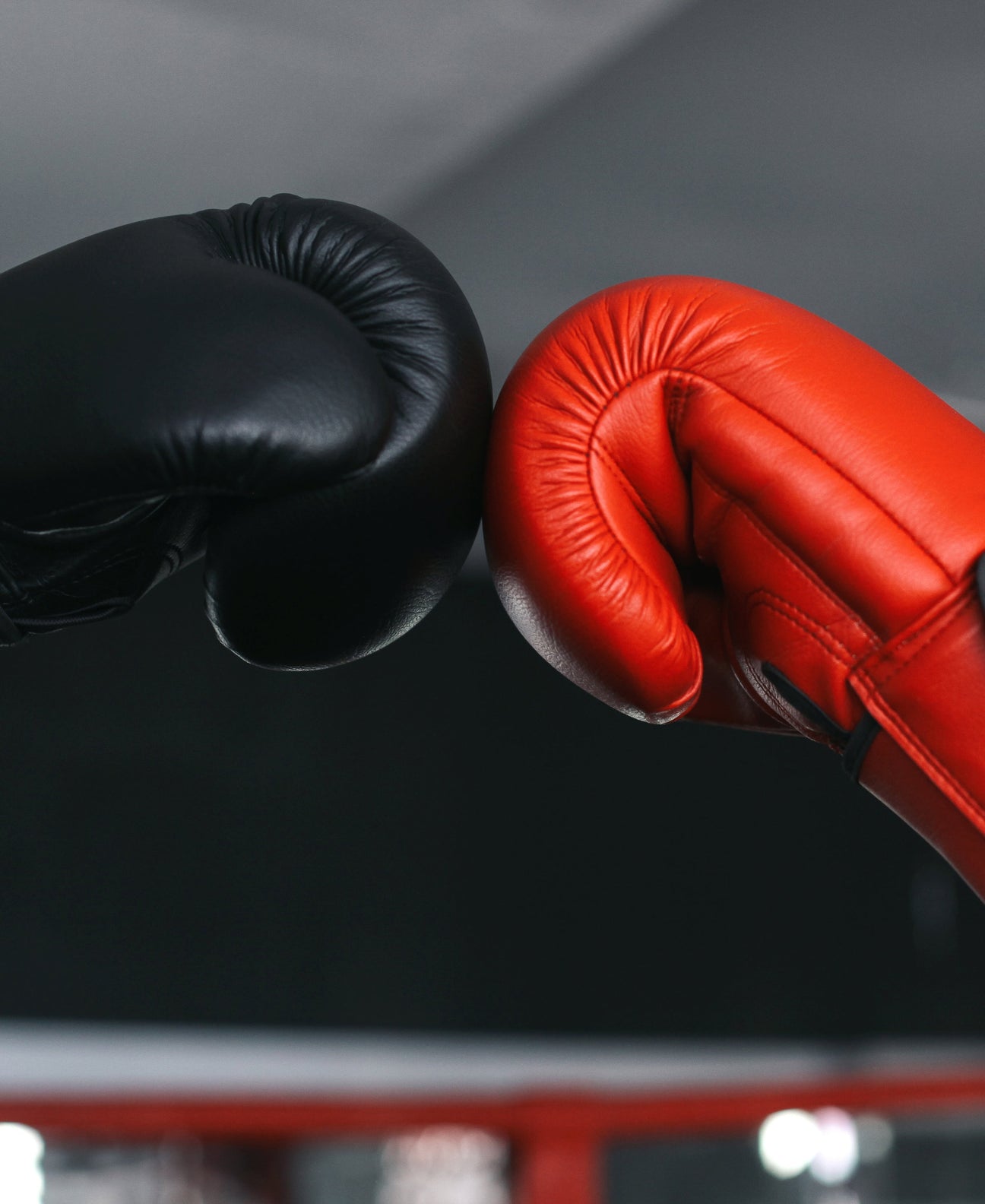 Muay Thai Gloves vs Boxing Gloves: The Real Difference Fighters Need to Know
