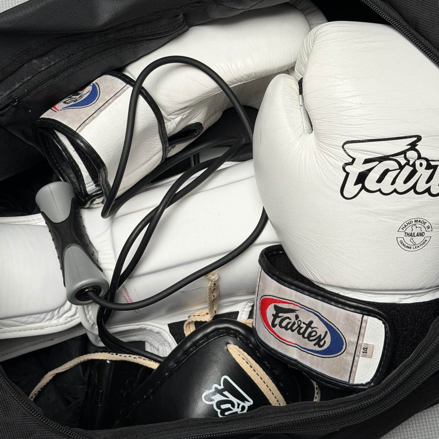 Choosing Your Muay Thai Gear: Genuine Leather vs Synthetic Alternatives