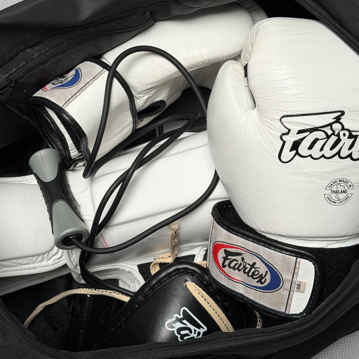 Choosing Your Muay Thai Gear: Genuine Leather vs Synthetic Alternatives
